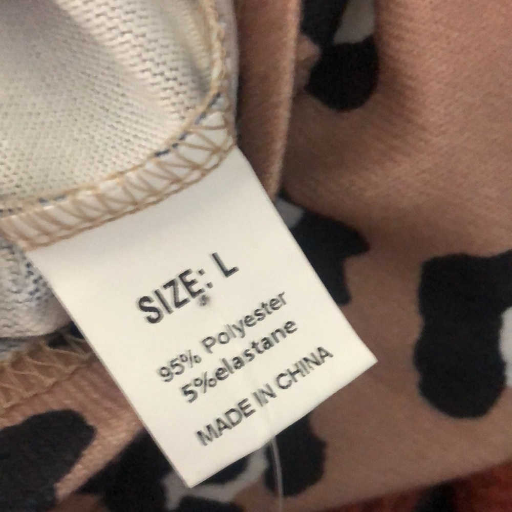 NWT pink black and white leopard print sleeveless tank top. - Picture 4 of 7
